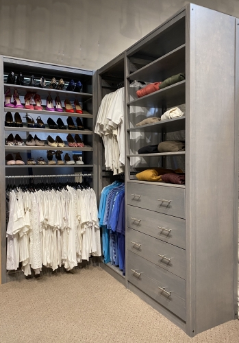 Customer photo of a Lundia closet in our Gray Wash finish