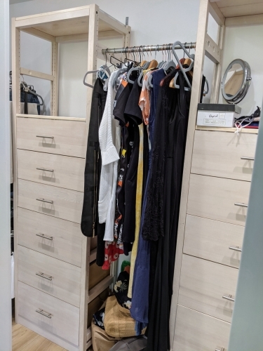 Customer photo of a Lundia closet in our White Wash finish